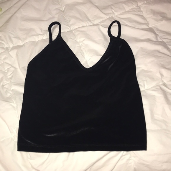 BRANDY MELVILLE VELVET CROPPED TOP - Picture 1 of 3